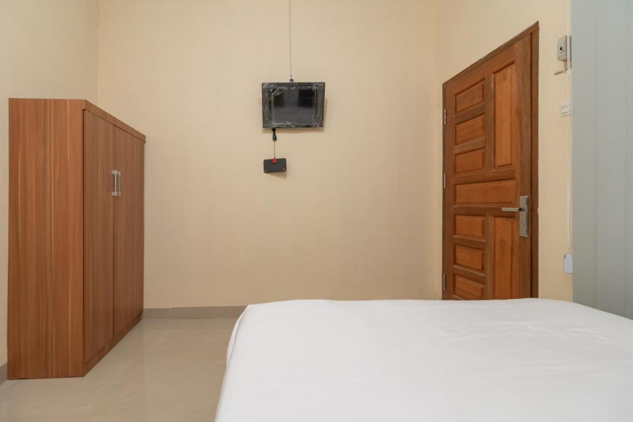 Urbanview Hotel Salsabilah Palembang By Reddoorz Exterior photo